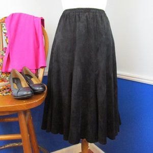 🌺Host Pick🌺 Vintage Ultrasuede Full Midi Skirt